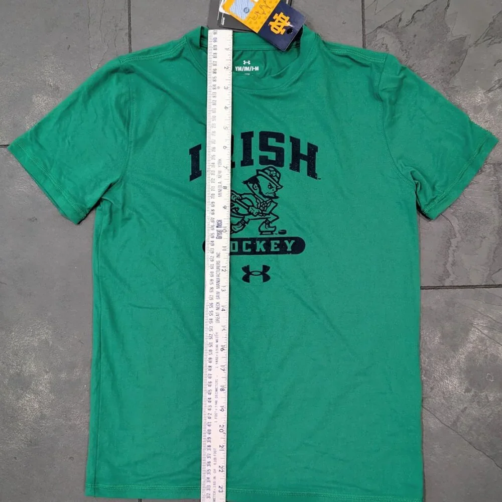 Youth UNDER ARMOUR Notre Dame Hockey Leprechaun NWT - Picture 5 of 6